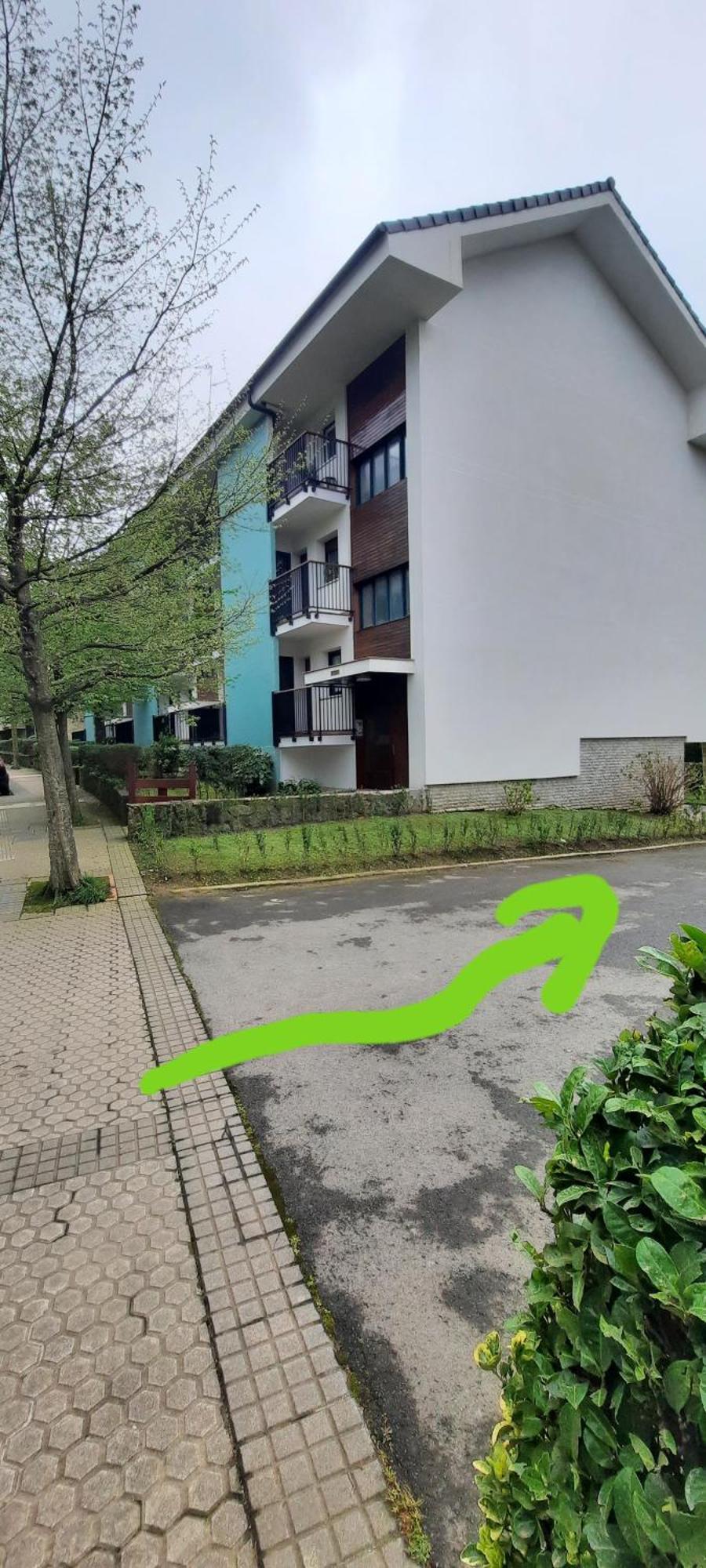 Donostia Green+Parking Сан-Себастьян Экстерьер фото